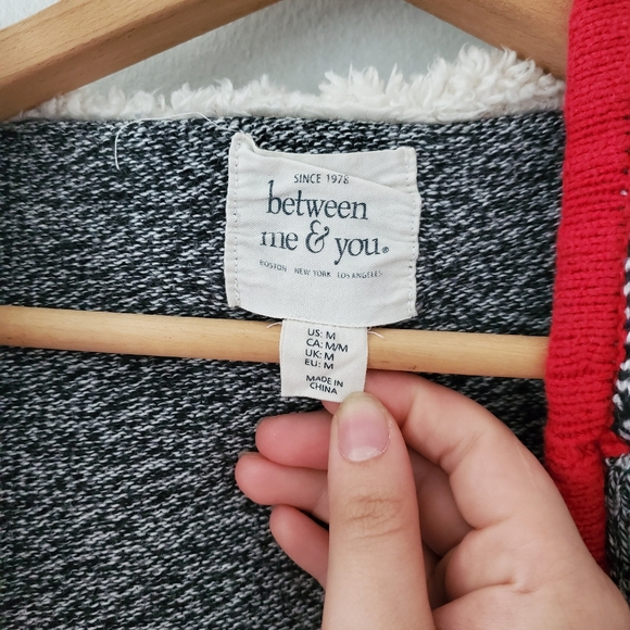 Between Me & You Wool Blend Hooded Sweater - Picture 3 of 3